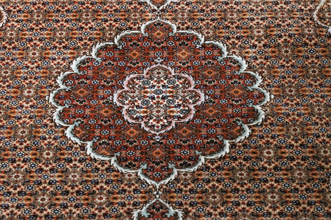 Fine handmade Oriental Tabriz rug - CB306297