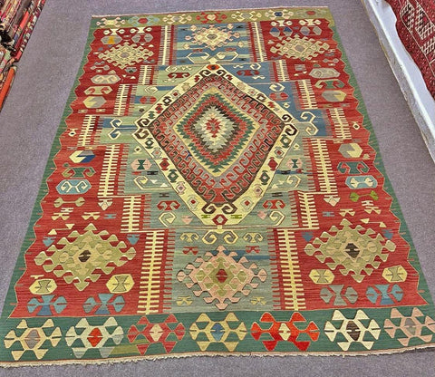 Handmade Turkish kilim Bespoke Balmoral storage seat - 309500LF