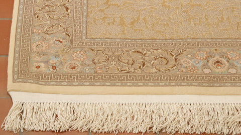 Fine part silk handmade Oriental Isfahan rug - 262510