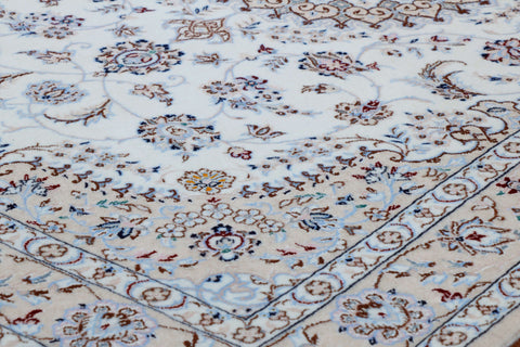 Fine handmade Oriental Nain rug - CB306301