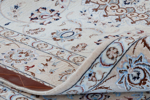 Fine handmade Oriental Nain rug - CB306301